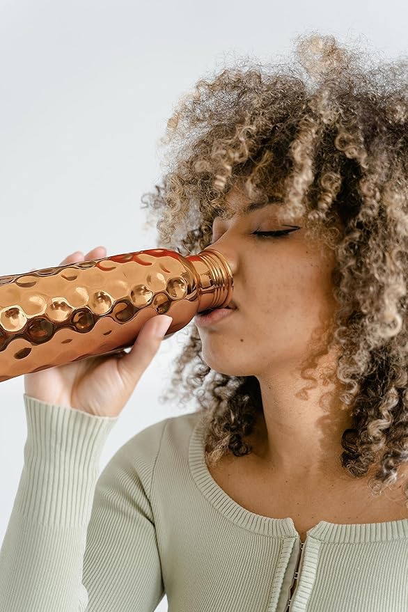Diamond Cut Copper Water Bottle - Leak Proof Ayurvedic Drinkware Copper Vessel for Sports, Gym, Outdoors, Yoga (30 oz)