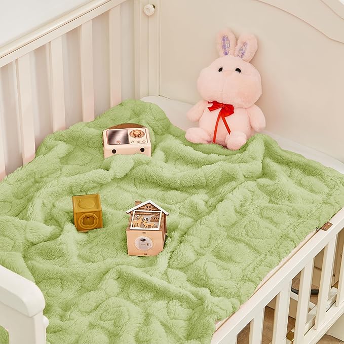 Fleece Baby Blanket Heart Checkered Blanket, Ultra Soft Cozy Baby Blankets for Boys Girls, Fluffy Infant Toddler Newborn Receiving Blankets for Crib Stroller 30”×40” (Green)
