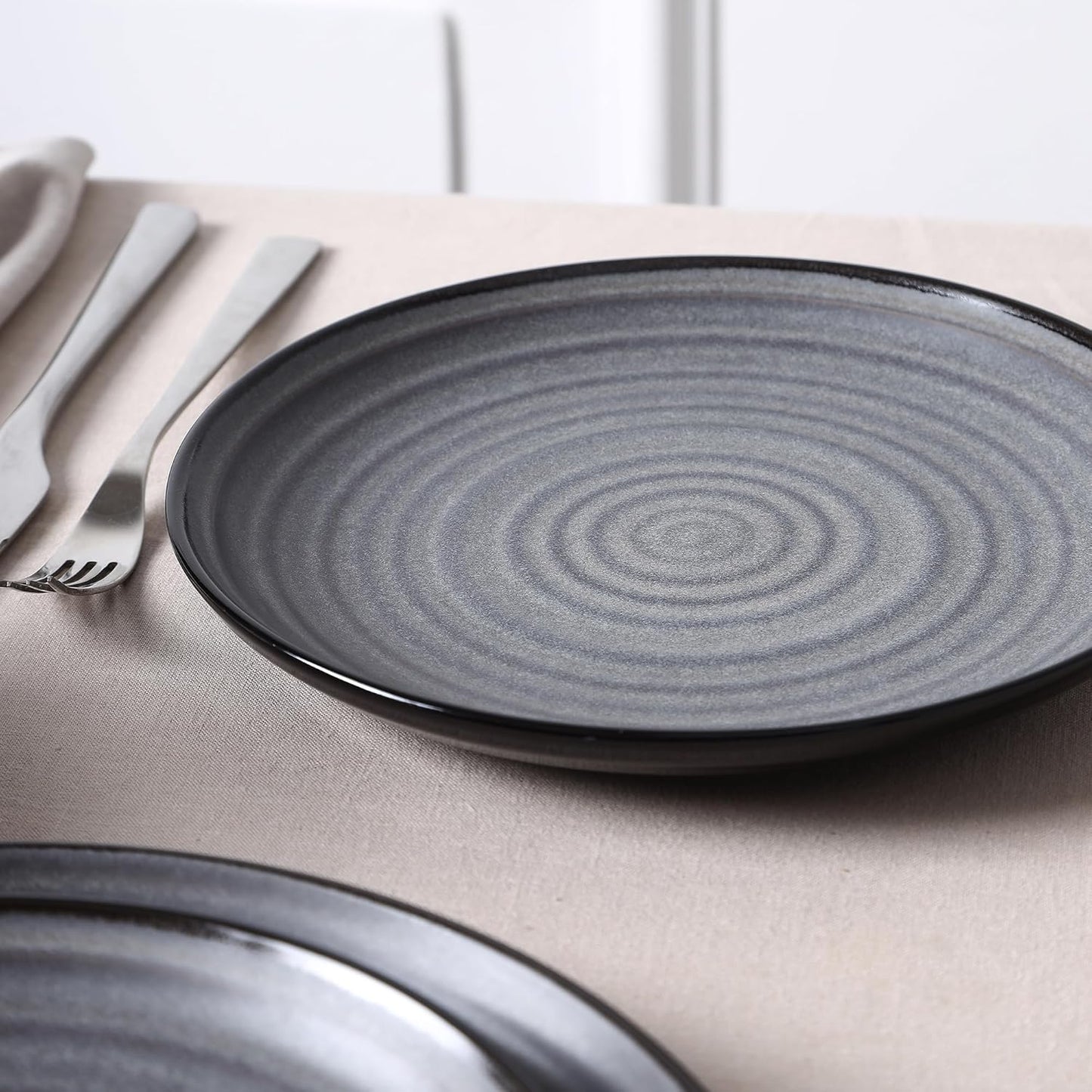 Stone Lain Dua 4-Piece Salad Plate Set Stoneware, Black