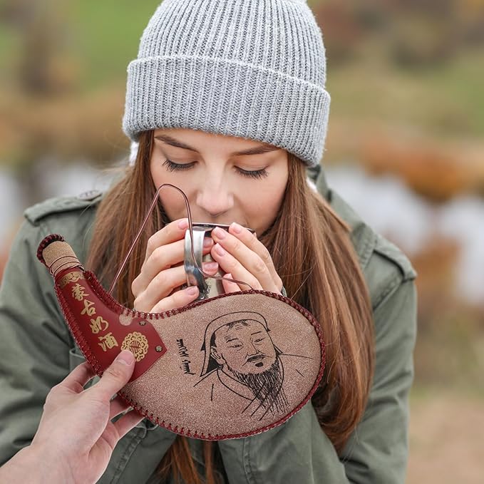 Outdoor Decor Bota Bag Canteen Pouch for Wine and Water Wine Skin Bag with Strap for Travel Camping Hiking Travel Water Bottle Brown Iron Flask