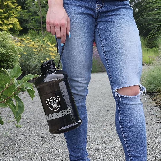 FOCO NFL Team Logo 2L Plastic Clear Large Sports Water Bottle