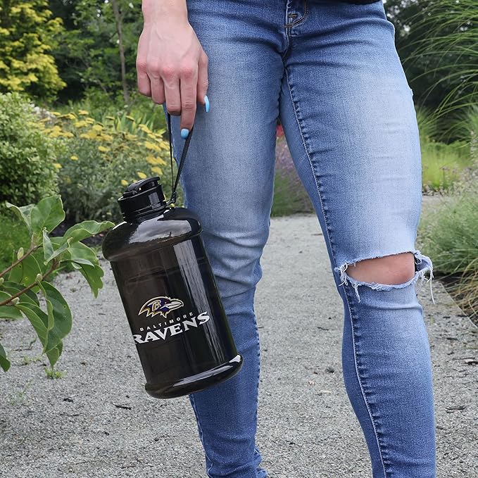 FOCO NFL Team Logo 2L Plastic Clear Large Sports Water Bottle