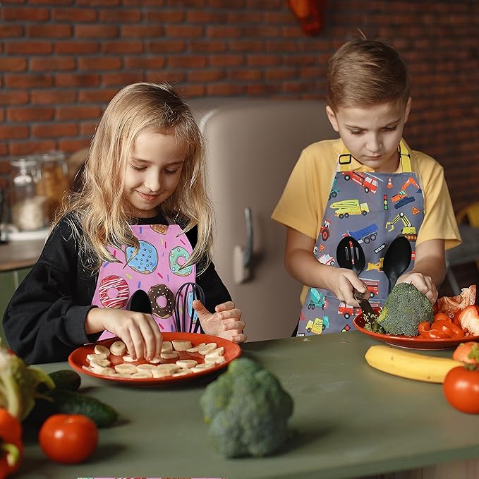 Kids Apron - cooking, gardening, artist, painting, cleaning, baking, pottery, chef, kitchen - gift boys, girls