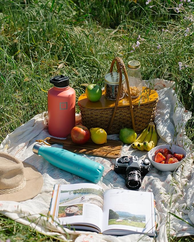 IRON °FLASK Sports Water Bottle - 40 Oz 3 Lids (Straw Lid), Leak Proof - Stainless Steel Gym & Sport Bottles for Men, Women & Kids - Double Walled, Insulated Thermos, Metal Canteen, Rusty Red