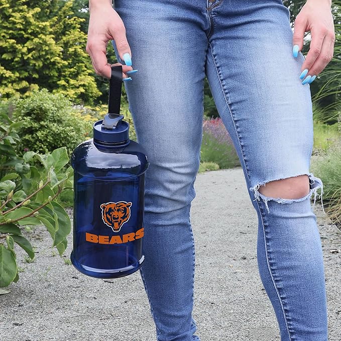 FOCO NFL Team Logo 2L Plastic Clear Large Sports Water Bottle