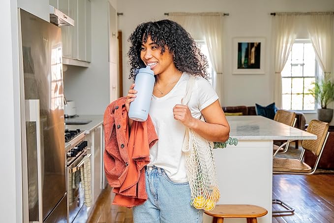 Ello Cooper 32oz Stainless Steel Water Bottle with Straw and Carry Handle, Double Walled and Vacuum Insulated Metal, Leak Proof Locking Lid with Soft Silicone Spout, Reusbale, BPA Free, Halogen Blue