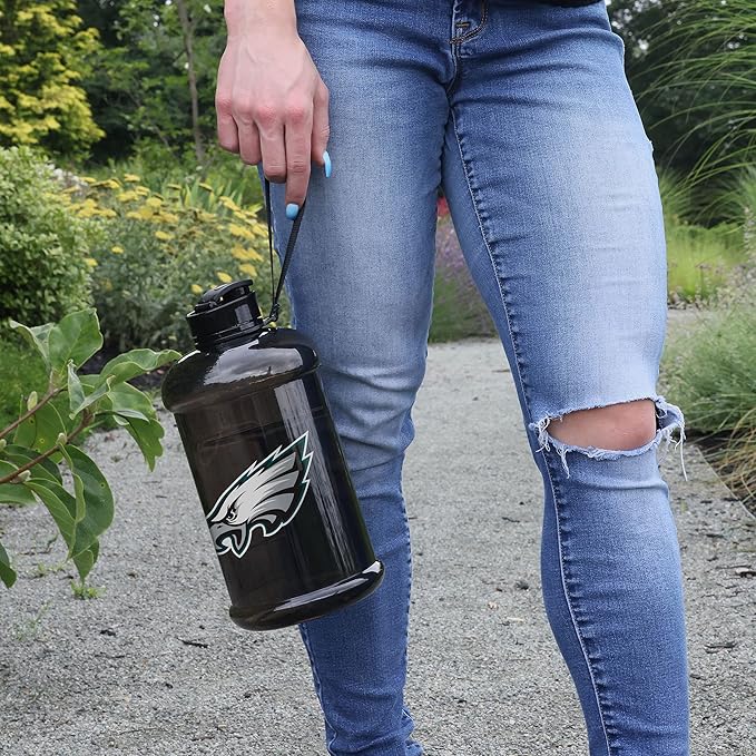 FOCO NFL Team Logo 2L Plastic Clear Large Sports Water Bottle