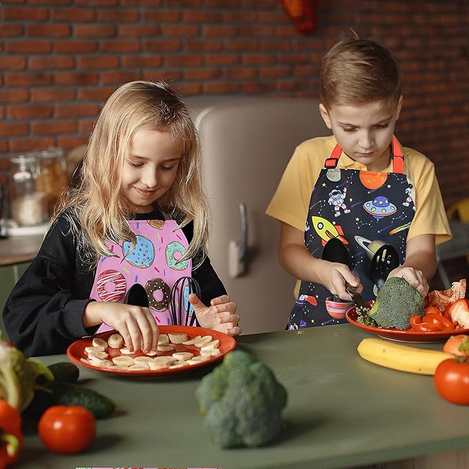 Kids Apron - cooking, gardening, artist, painting, cleaning, baking, pottery, chef, kitchen - gift boys, girls
