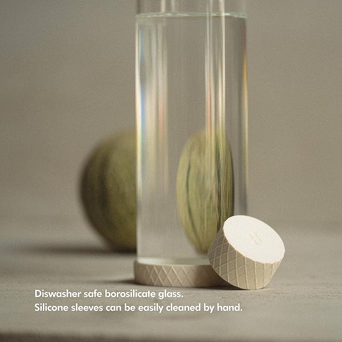 KIVY 32 oz Glass Water Bottle with Silicone Sleeve - Neutral glass waterbottle 32oz - Aesthetic water bottles glass bottle - Borosilicate glass water bottle 32 oz - White water bottle glass